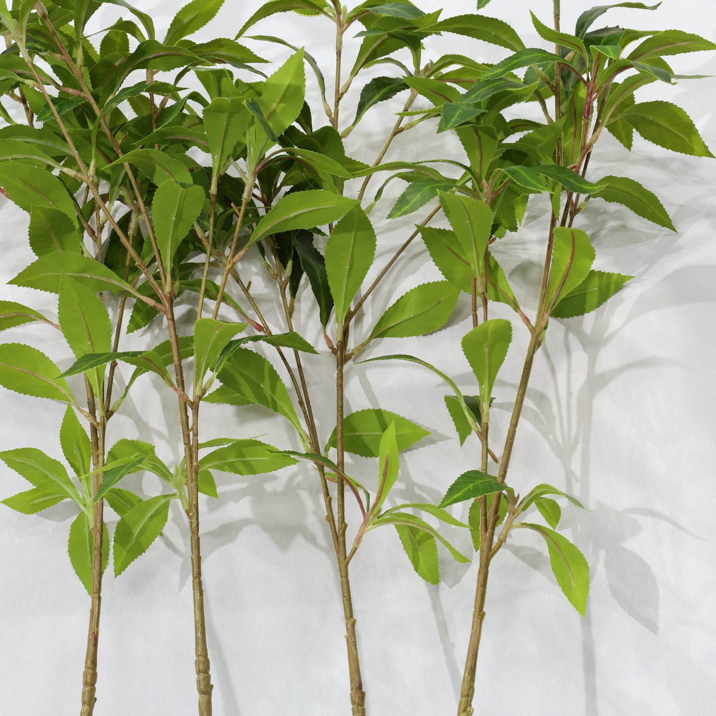 4 Pcs 75cm Artificial Pieris Japonica Stems Bendable  Faux Greenery Lifelike Foliage