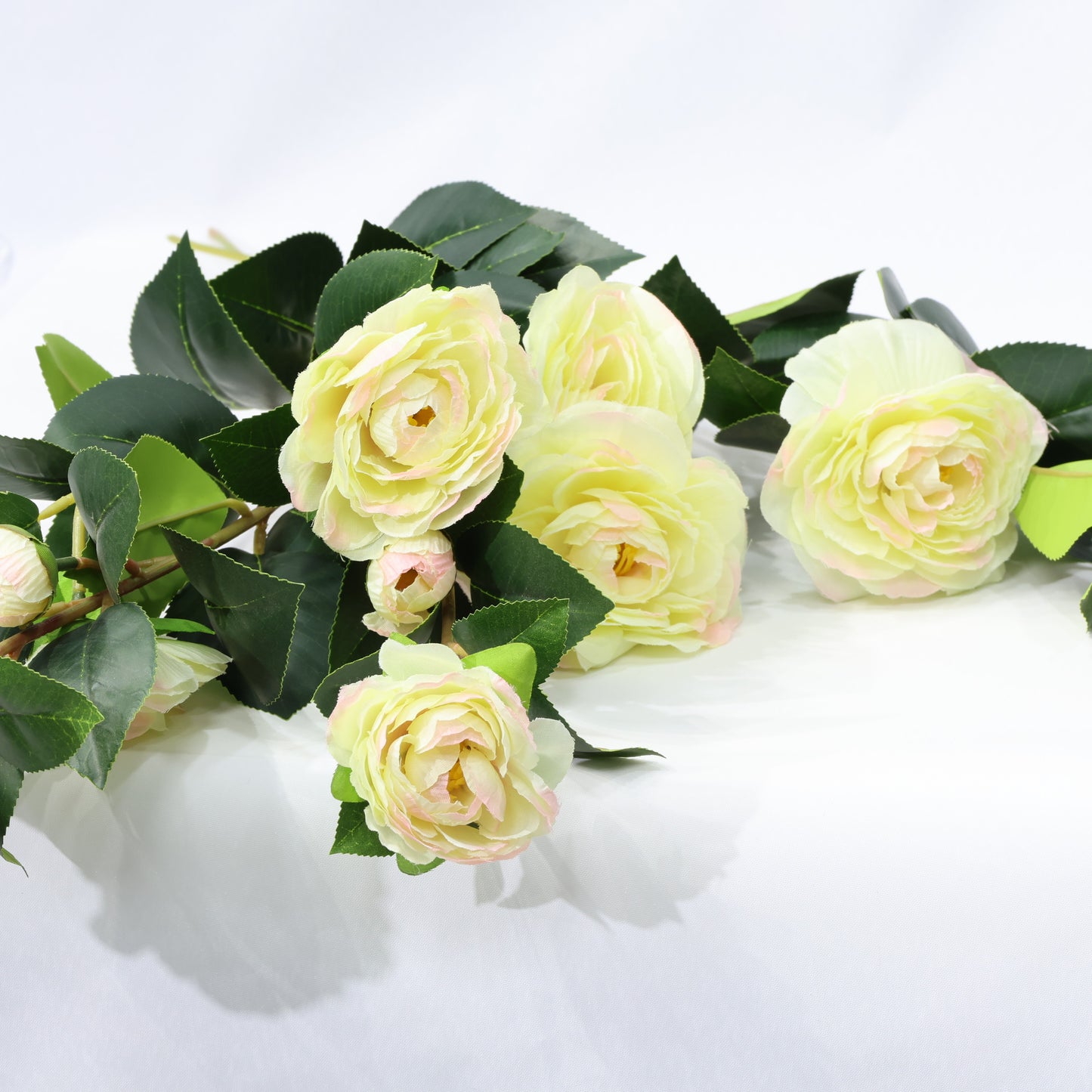3 Pcs 60cm Dense leaf Gradient Yellow pink Artificial Camellia Bouquet